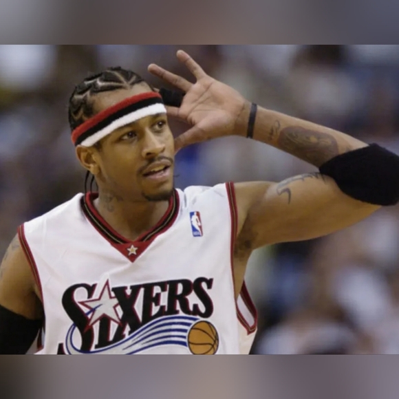 Allen Iverson Philadelphia 76ers Throwback Jersey - Picture 9 of 11